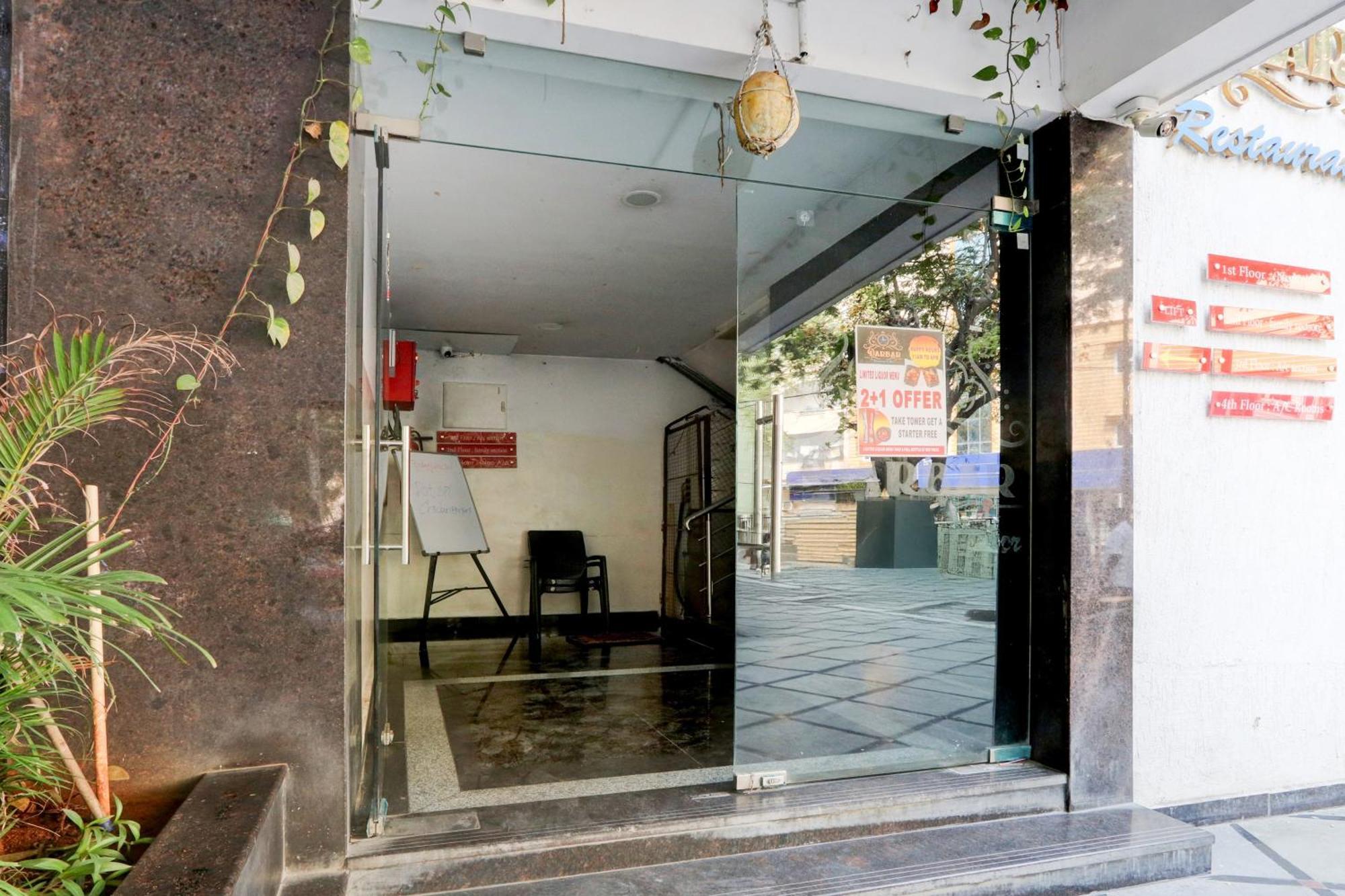 Super Hotel O At Home Hotel Darbar Hyderabad Esterno foto